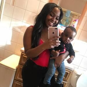 Meet your Posher, Cassandra